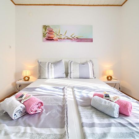 Apartments Braut Krk Đảo Krk Ngoại thất bức ảnh