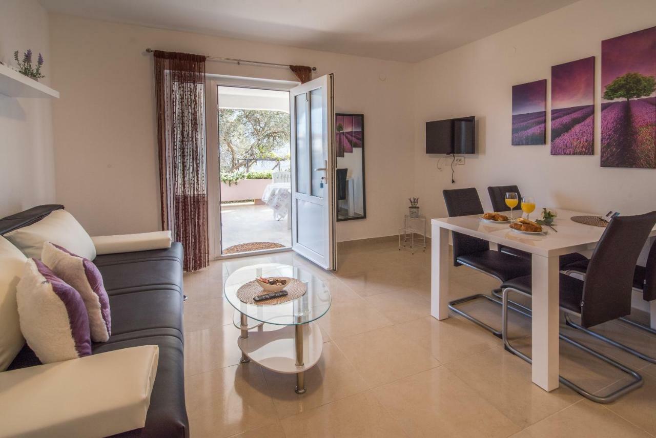 Apartments Braut Krk Đảo Krk Ngoại thất bức ảnh